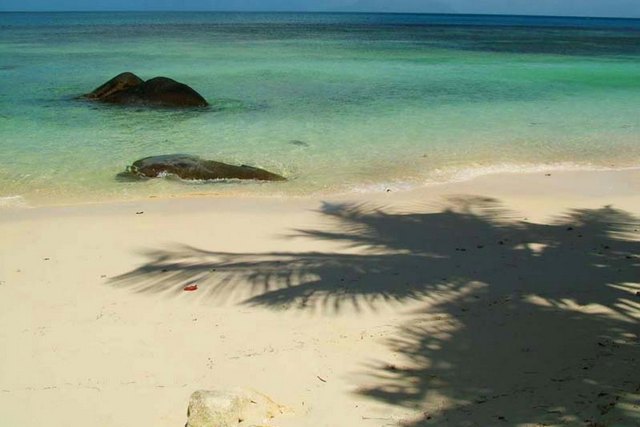 Остров Praslin