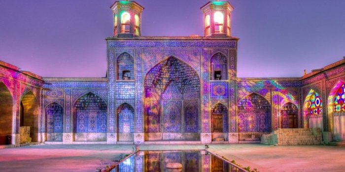 Розовая мечеть Насир-оль-Молк