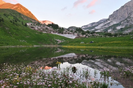 Рассвет в горах