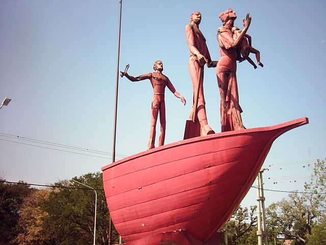 escultura_resistencia.jpg