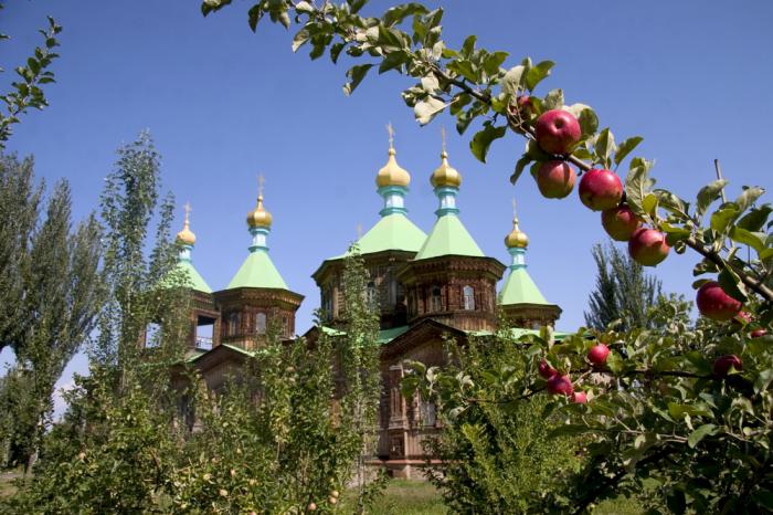 kyrgyzstan_karakol.jpg