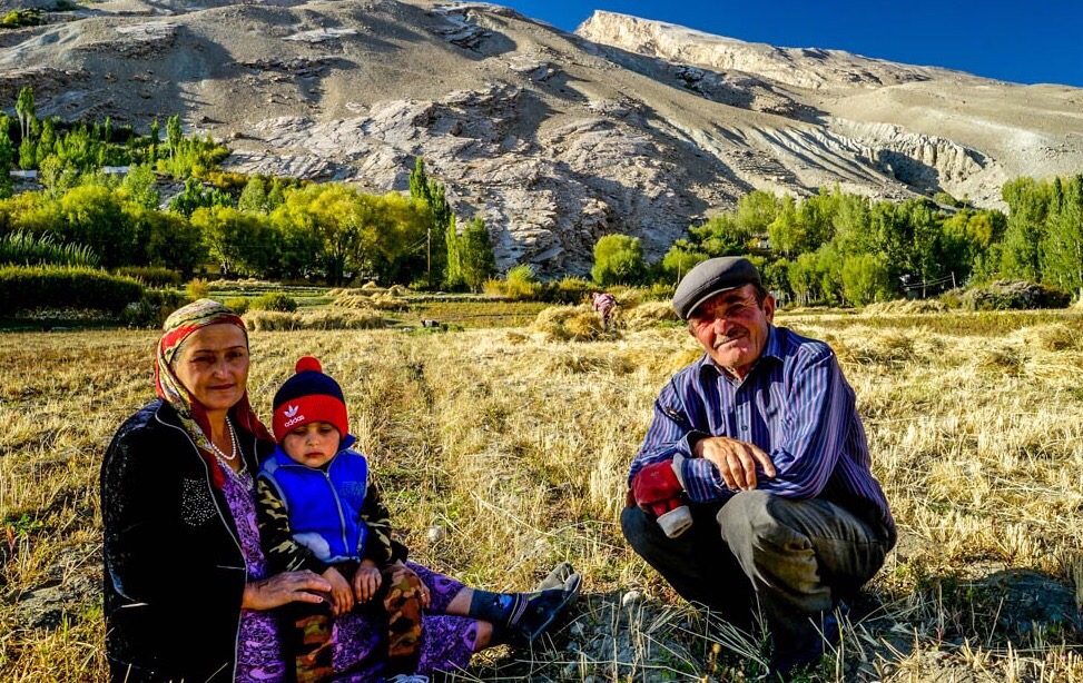 Популярные песни кишлака. Памир Язгулом. Язгулом Таджикистан. Водии Язгулом. Ванчский народ.