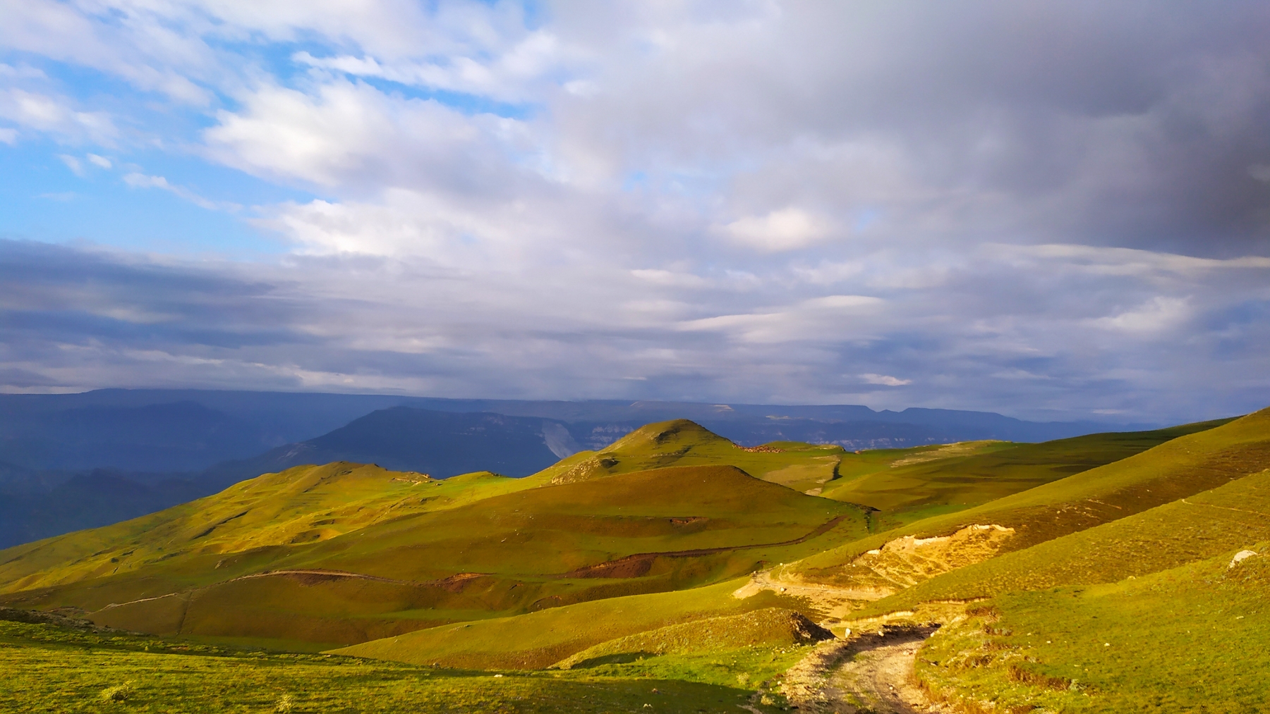 Гора маяк в дагестане фото